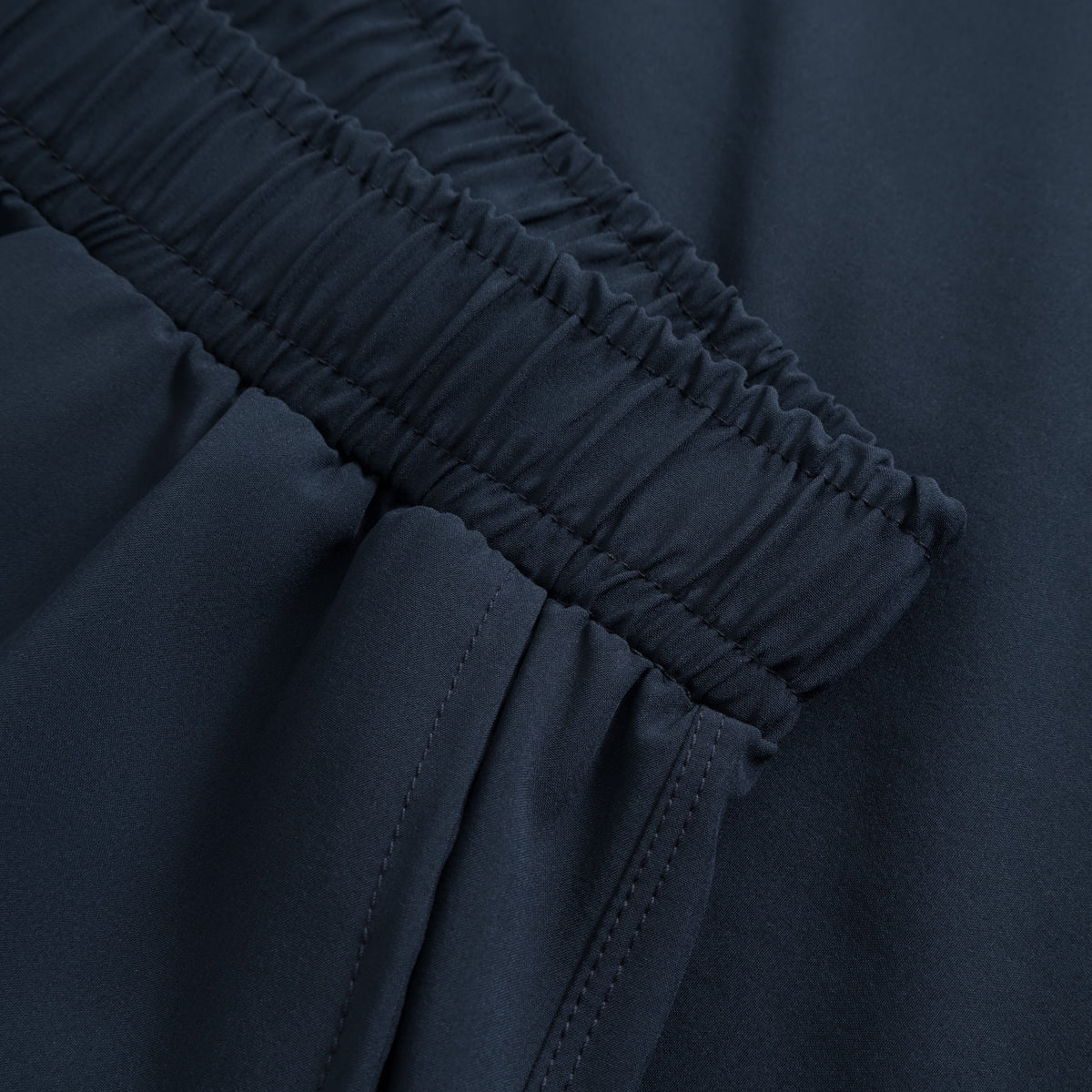 Cuera Mens Active Globe Shorts in Navy, waistband detail